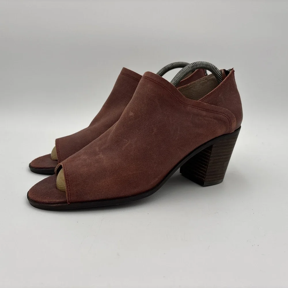 Lucky Brand Kalli Booties Burgundy Suede Leather Peep Toe Block Heel Size 9.5